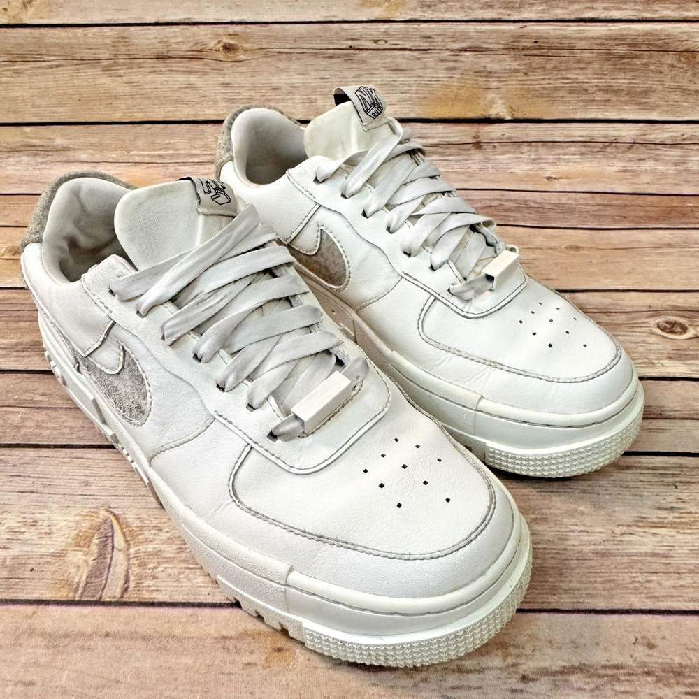 Nike Womens Air Force 1 Pixel SE White & Animal Print Low Top Sneakers 8.5